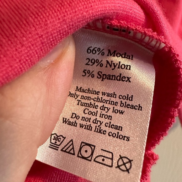 Duffield Lane Colorblock Sweater - Picture 7 of 7